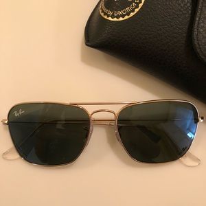 Iconic Ray Ban Caravan sunglasses